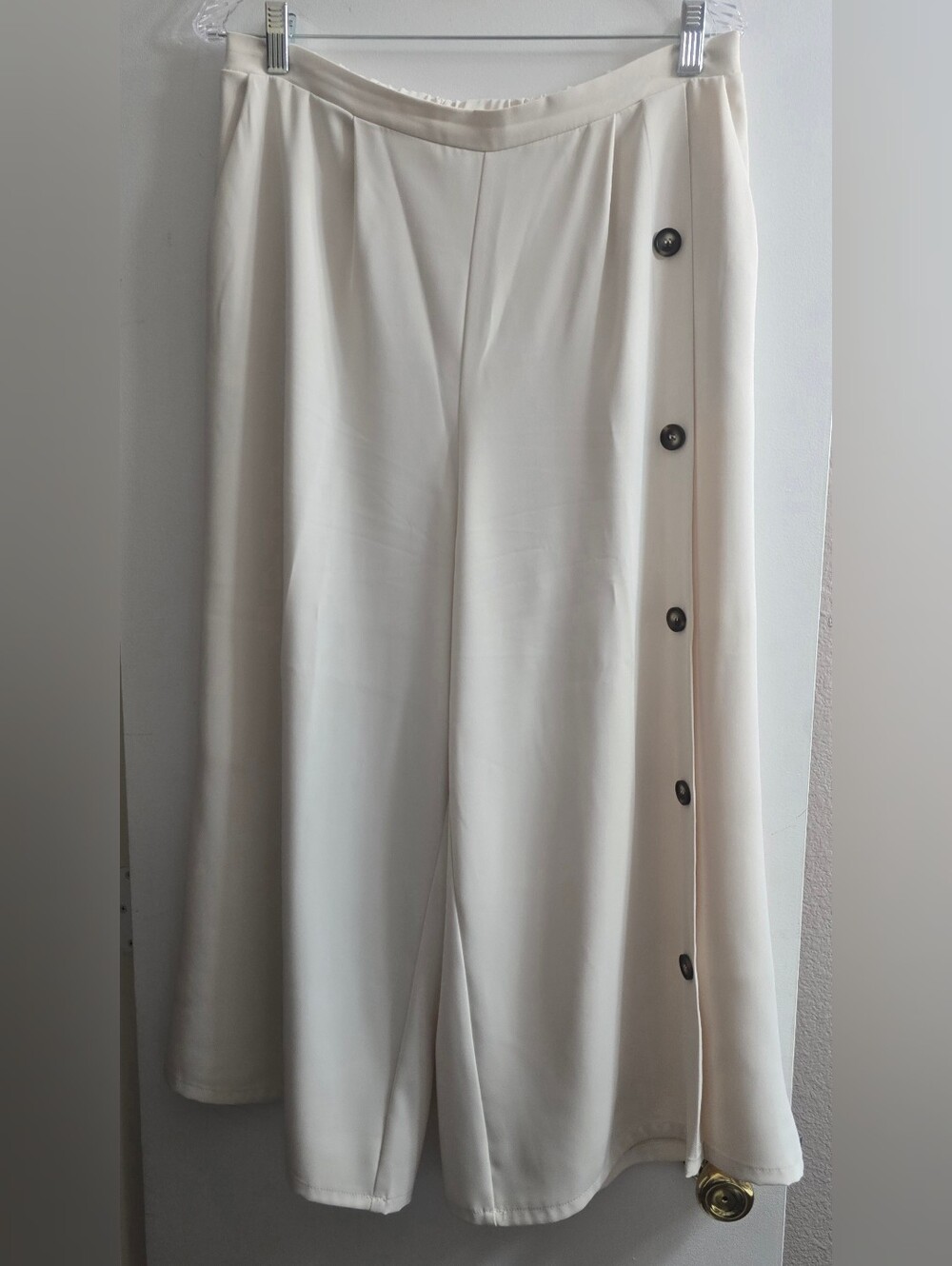 227 Mellow Day Cream Wide-Leg Pants Button Detail On Side